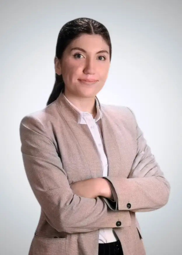 Conseillère Esra Yağcı